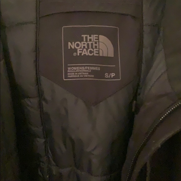 Winter jacket - Picture 3 of 4